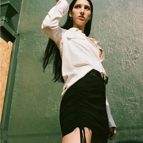 1HR SALE ⚡Reformation Shara Skirt (Rocky)